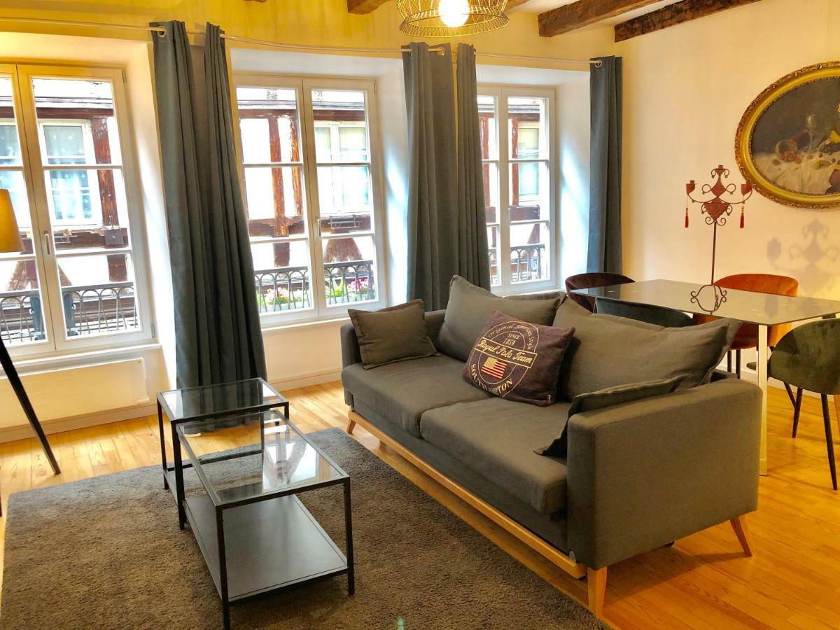 Carpe Diem Home - Au Pied De La Cathedrale สตราสบูร์ก ภายนอก รูปภาพ
