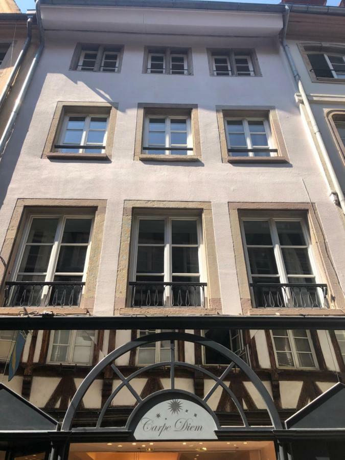 Carpe Diem Home - Au Pied De La Cathedrale สตราสบูร์ก ภายนอก รูปภาพ